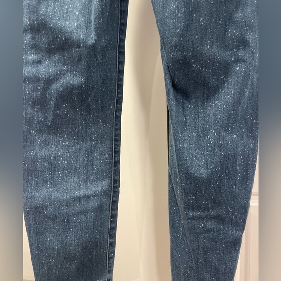 Judy Blue Relaxed Fit Jeans Size 13/31 Finding Fireflies Speckled - Picture 4 of 10